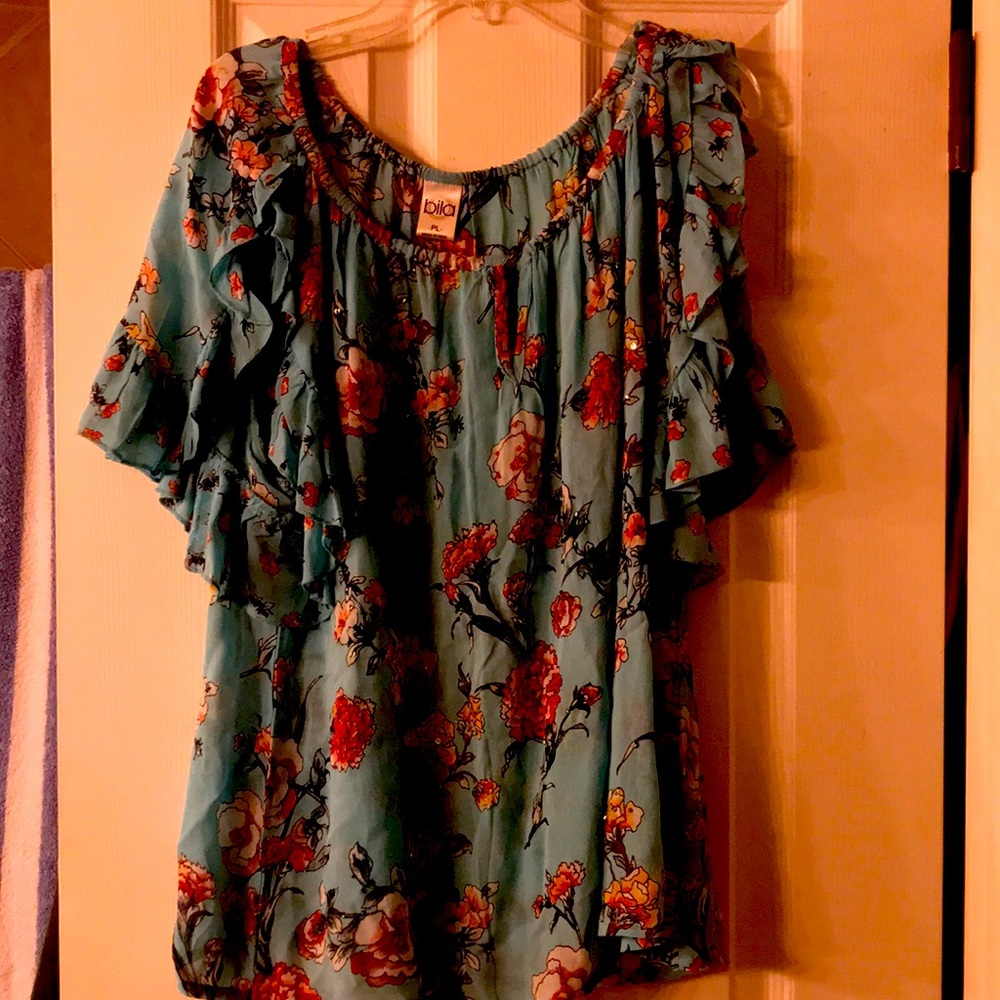 Bila peasant blouse